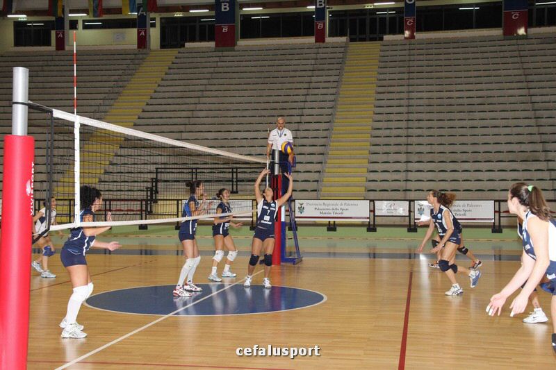 111120 sport2 583_tn.jpg